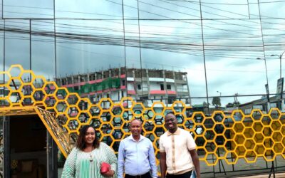 EDDIE BUTITA VISITS SAVANNAH HONEY, CALLS ON YOUNG KENYANS TO EMBRACE BEEKEEPING